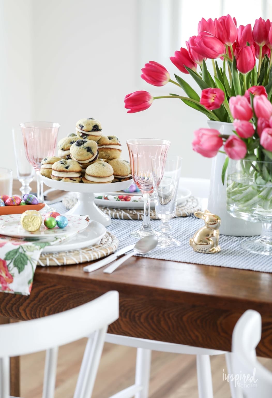 Floral-Inspired Easter Table Decor