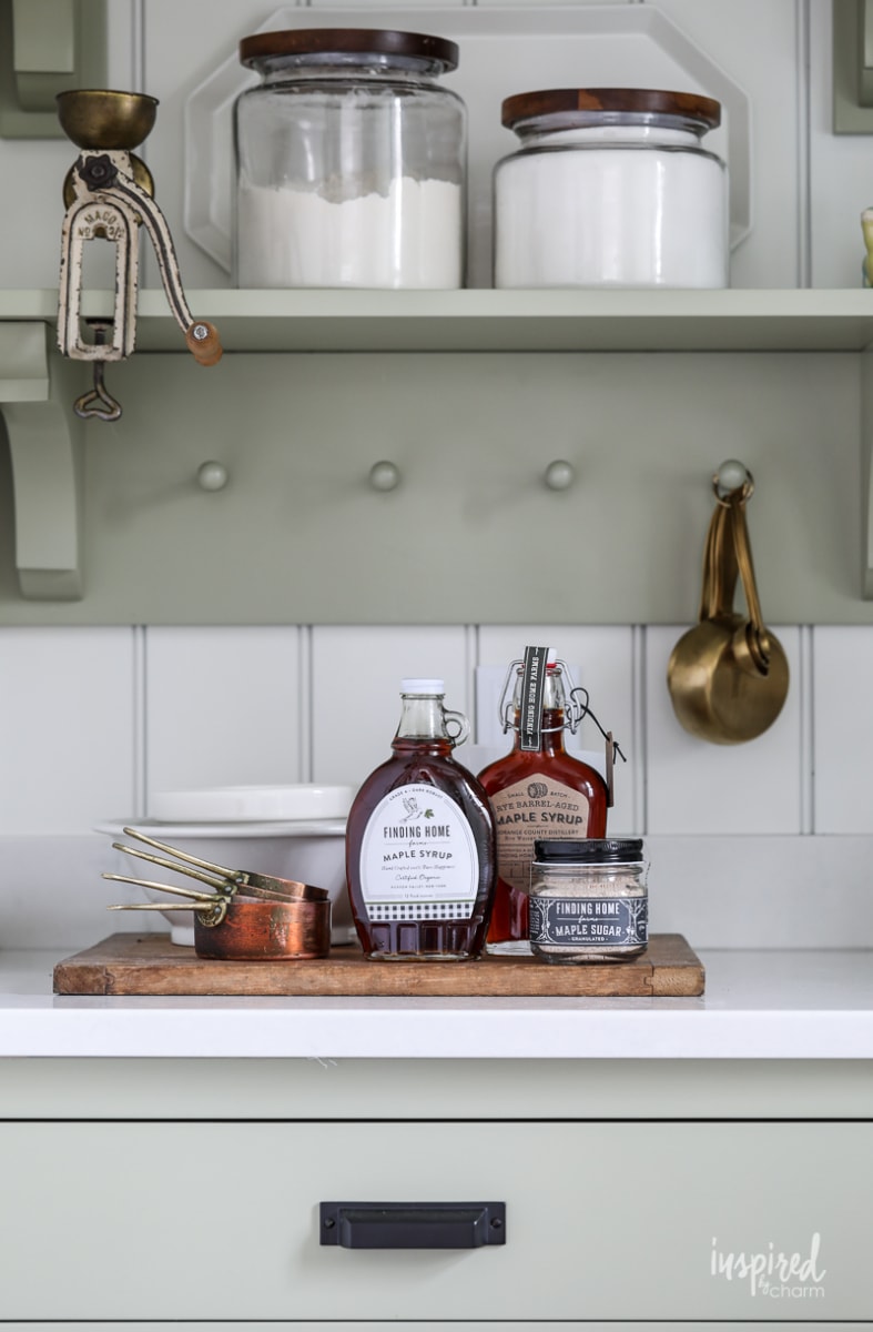Home Accessories from Friends: Finding Home Farms - Maple Syrup and Candles #maplesyrup #candles #findinghomefarms #syrup