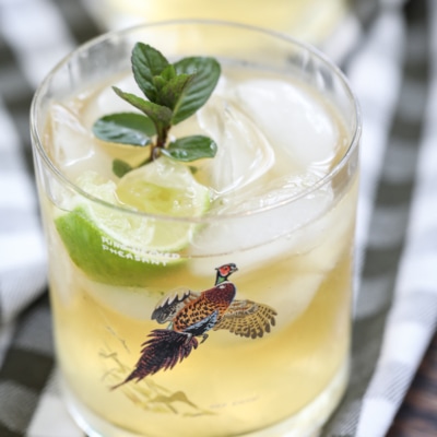 How to Make a Kentucky Mule #cocktail #recipe #kentuckymule #bourbon #mule #gingerbread #lime