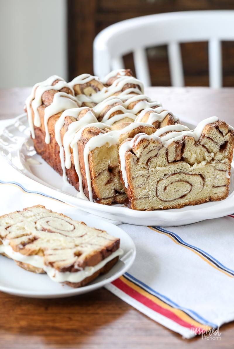 Learn how to make this Delicious Cinnamon Roll Bread! #cinnamonroll #bread #dessert #breakfast #recipe #cinnnamon