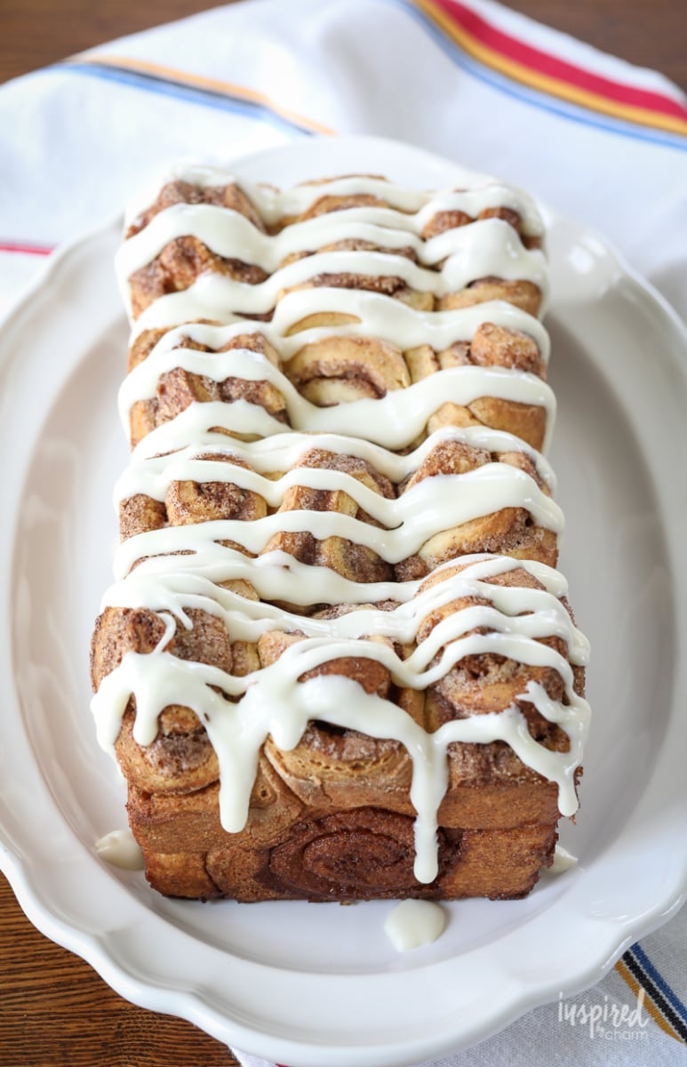 Learn how to make this Delicious Cinnamon Roll Bread! #cinnamonroll #bread #dessert #breakfast #recipe #cinnnamon 