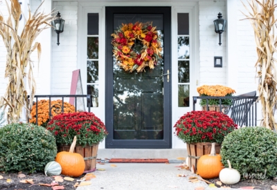 Fall Front Porch Decor #falldecor #frontporch #decor #porch #patio #fall #autumn #decorating
