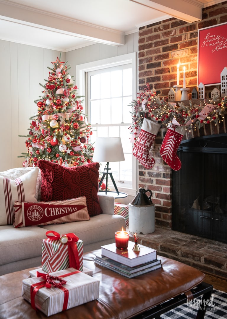 Red and White Christmas Tree, PLUS Christmas Tree Decorating Ideas