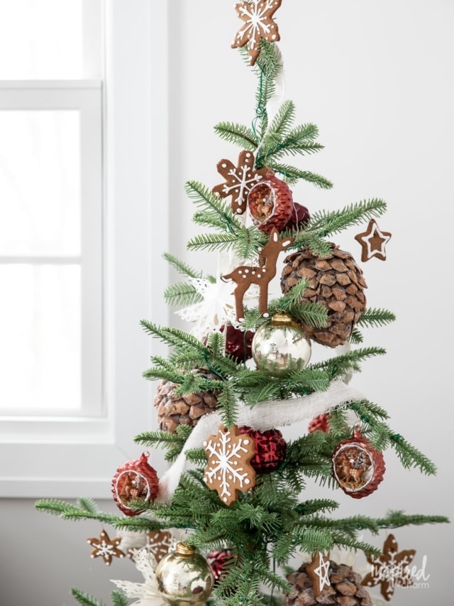 cropped-gingerbread-christmas-tree.jpg