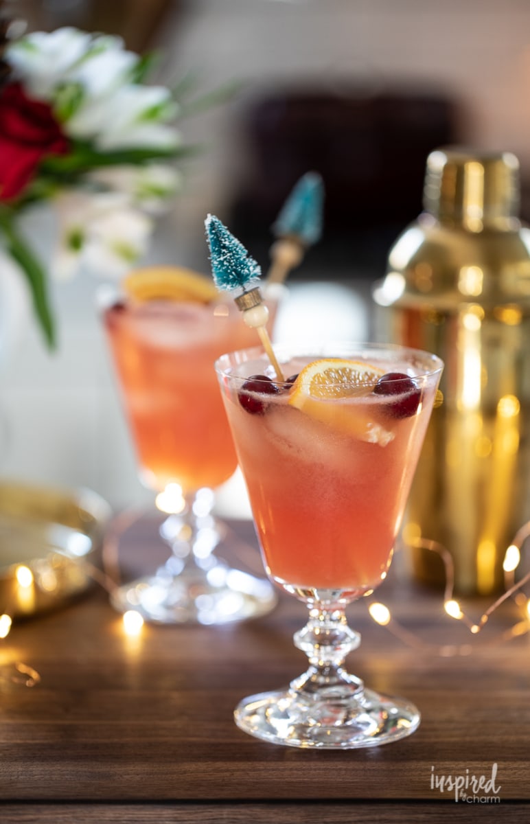 cranberry and orange cocktail at christmas