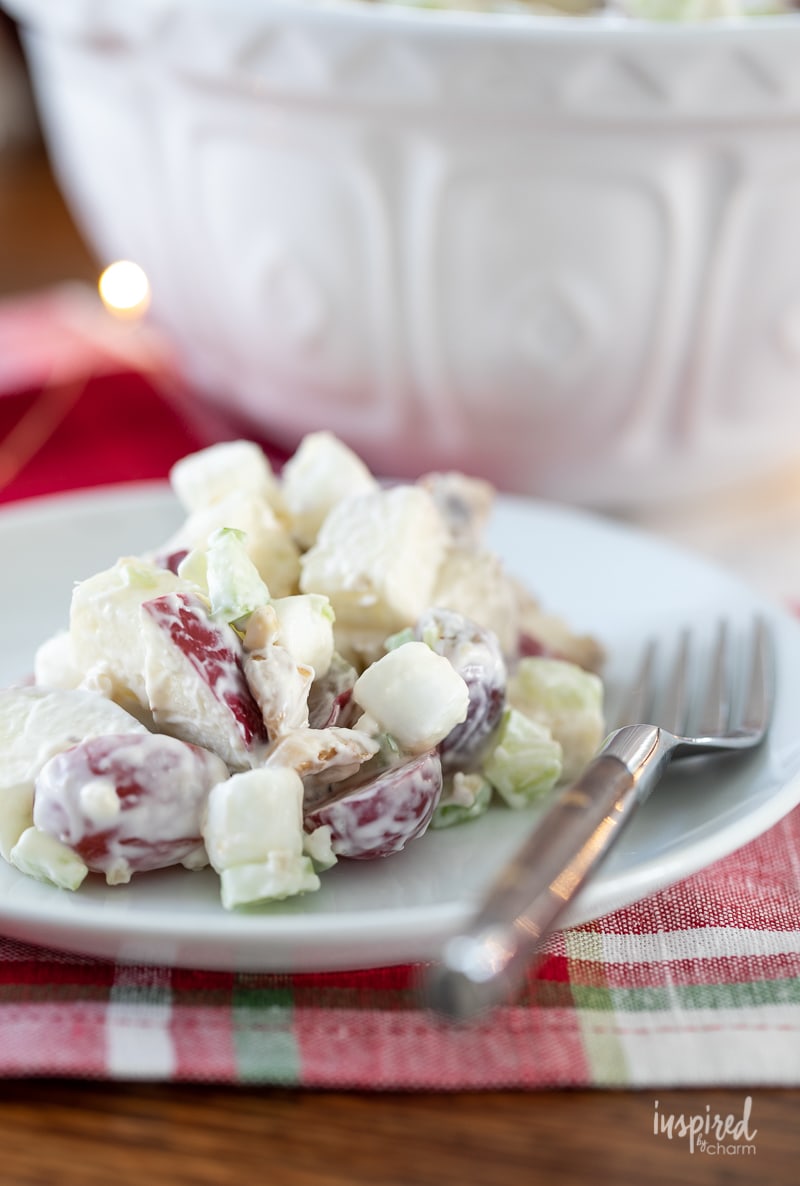 Delicious and Easy Waldorf Salad #waldorfsalad #salad #recipe #sidedish #thanksgiving #christmas #holiday 