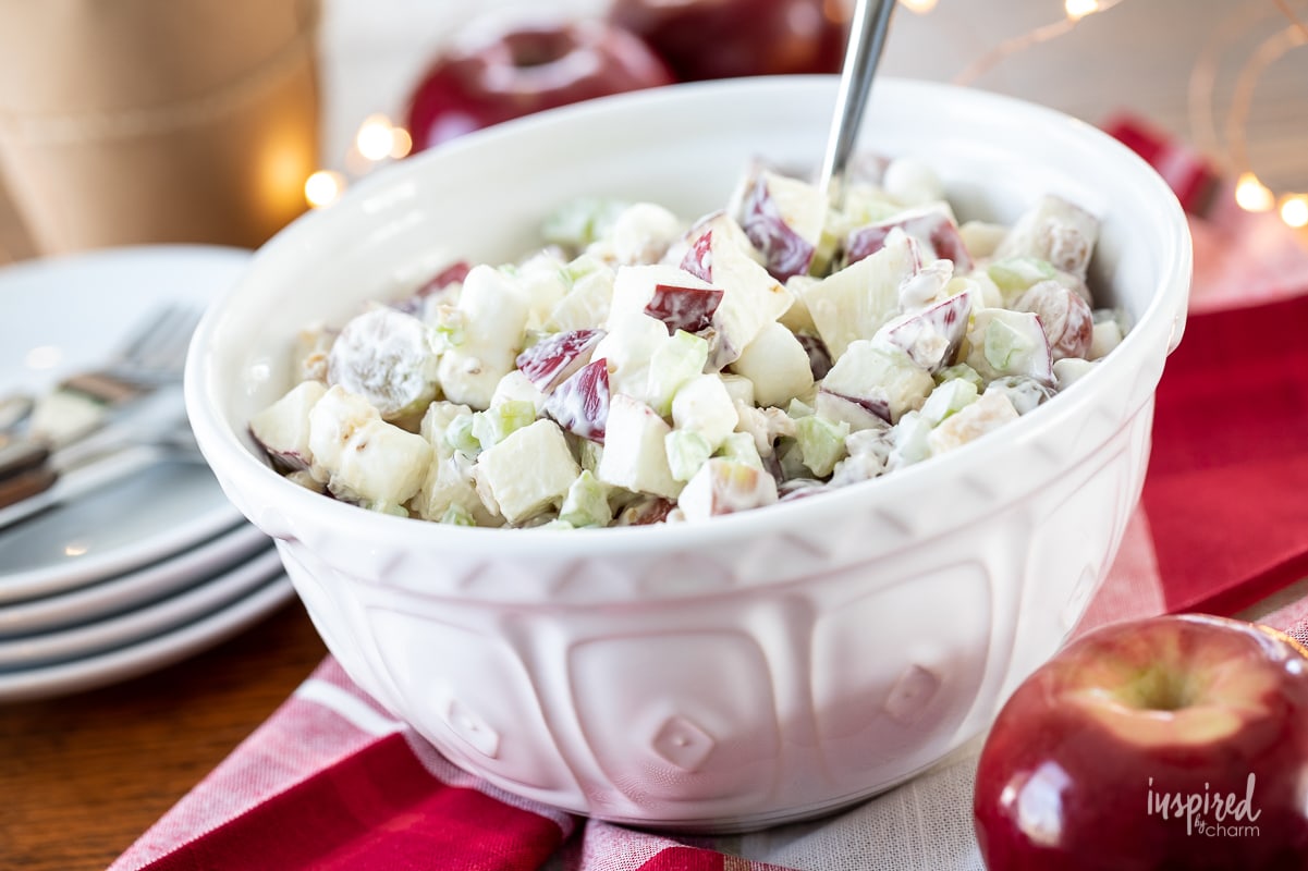 Delicious and Easy Waldorf Salad #waldorfsalad #salad #recipe #sidedish #thanksgiving #christmas #holiday