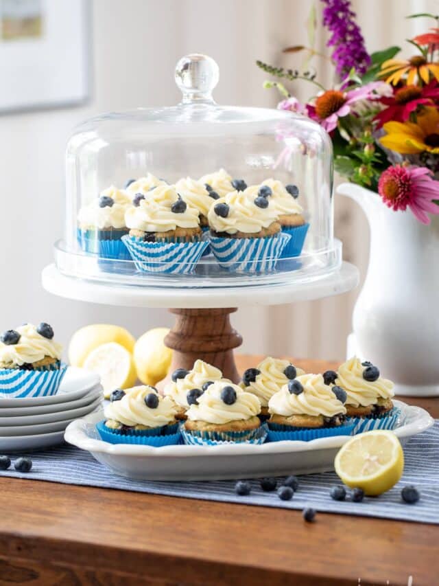 Blueberry Lemon Zucchini Cupcakes