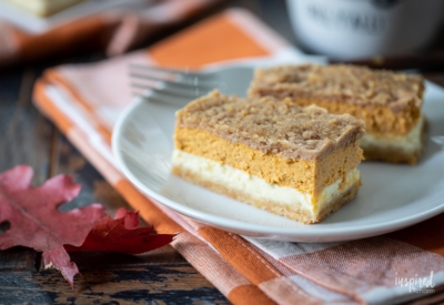 Delicious Pumpkin Cheesecake Bars #pumpkin #cheesecake #bars #pumpkinspice #fallbaking #fall #recipe #dessert