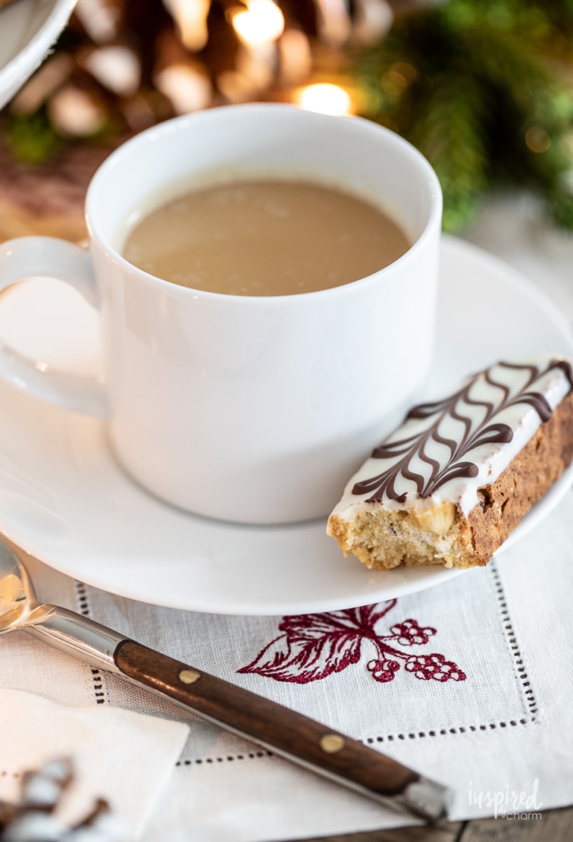 Almond and Hazelnut Biscotti #homemade #biscotti #almond #hazelnut #coffee #dessert #recipe