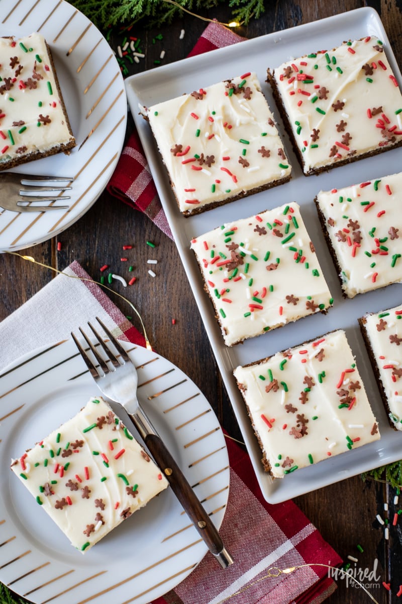 Gingerbread Cookie Bars #christmas #cookie #recipe #cookiebars #gingerbread #dessert #holiday 