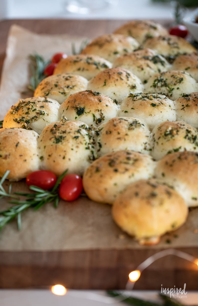 herb dusted homemade pull apart bread recipe