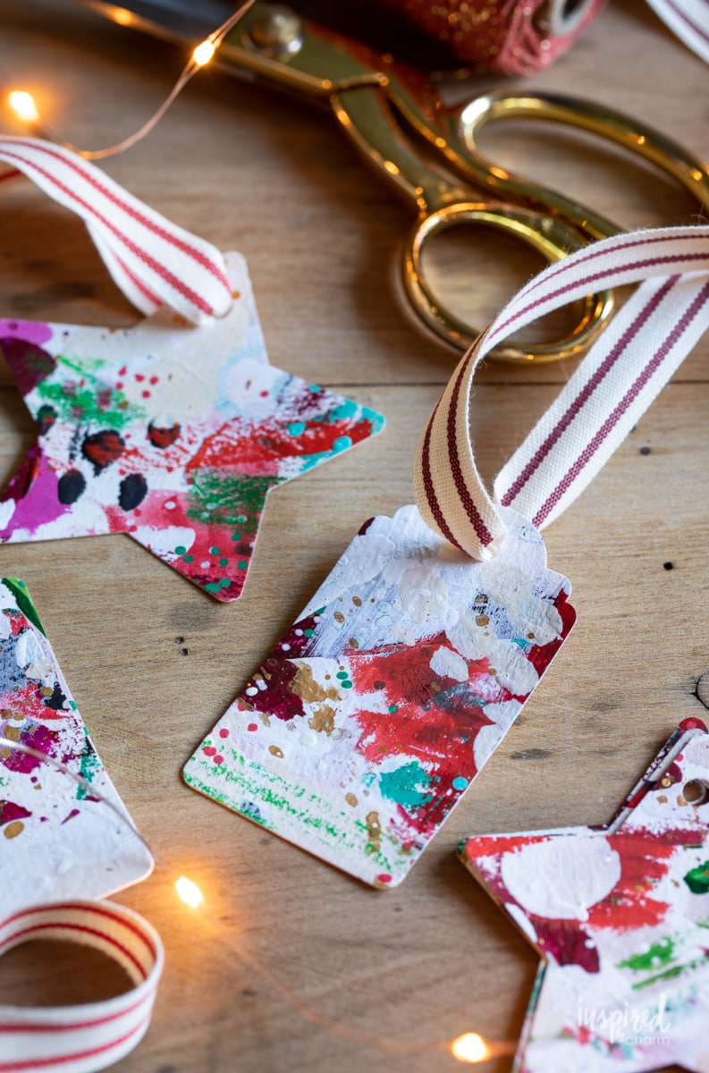 Abstract Holiday Gift Tags #christmas #gifttags #tags #DIY #handmade #abstract #art #painting #holiday #giftwrapping #wrapping
