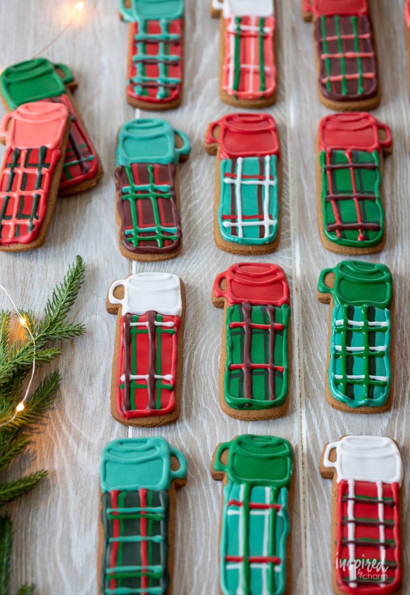 Thermos Gingerbread Cookies #cutout #chirstmas #cookies #gingerbread #vintage #thermos #plaid #cookie #recipe