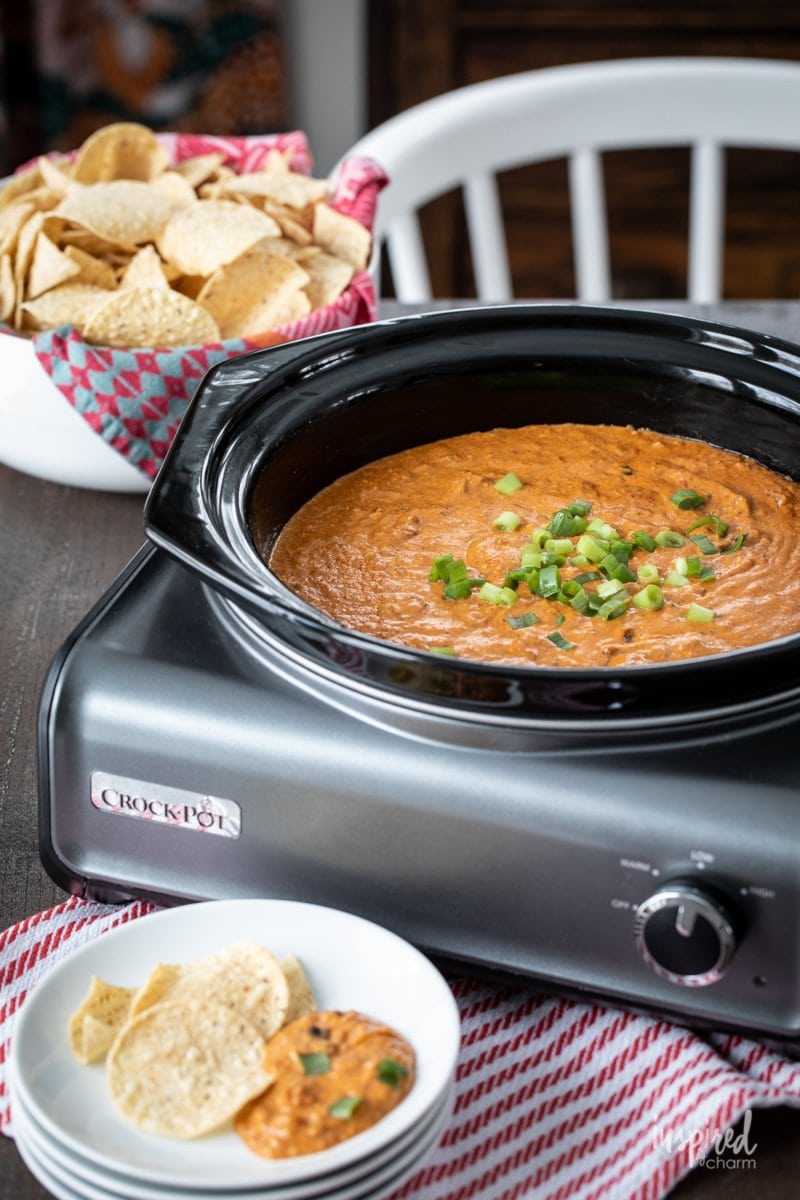 chili cheese appetizer with tortilla chips