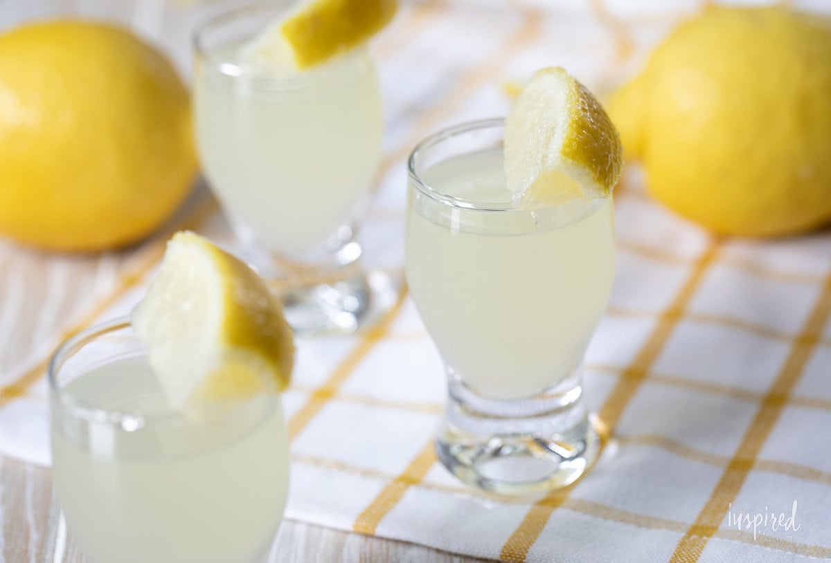 lemon drop shot in glasses.