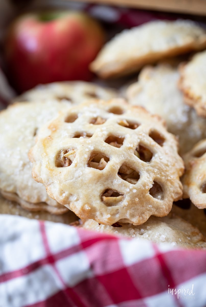 Salted Caramel Apple Hand Pies in picnic basket.