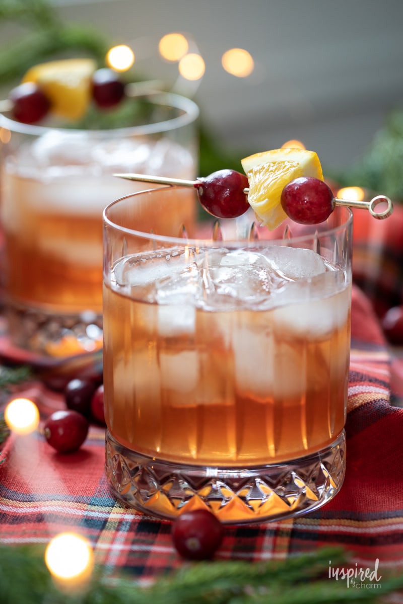 Cranberry Rye Holiday Cocktail in rocks glasses.