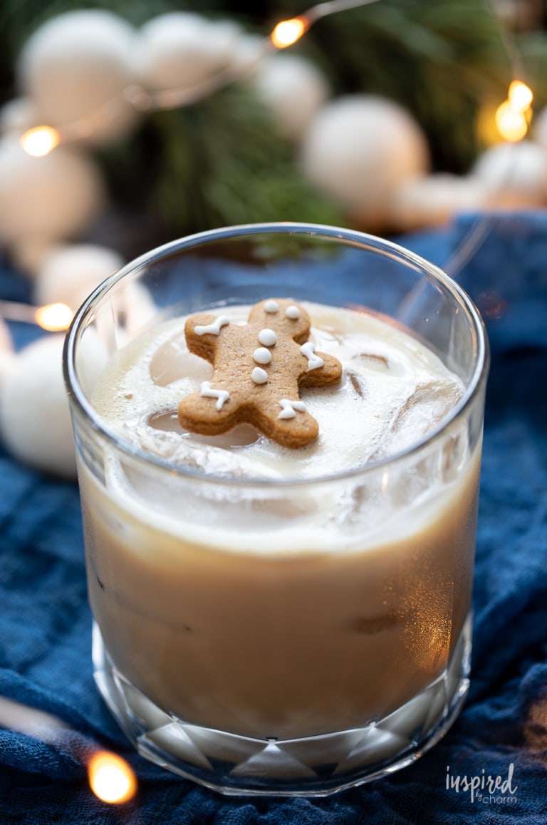 Gingerbread White Russian Cocktail Recipe