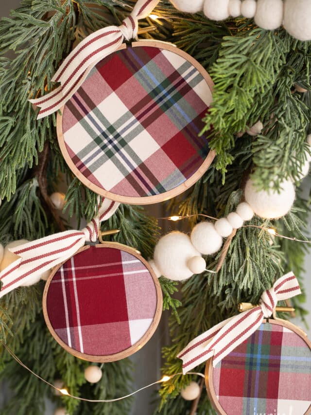 Christmas Ornaments DIY Embroidery Hoop Christmas Ornaments