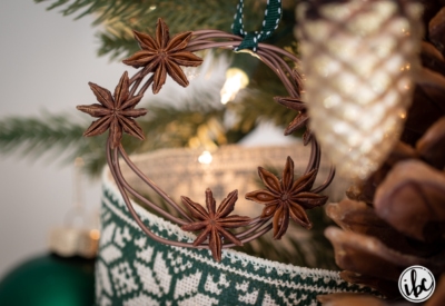 Rustic Star Anise Christmas Wreath