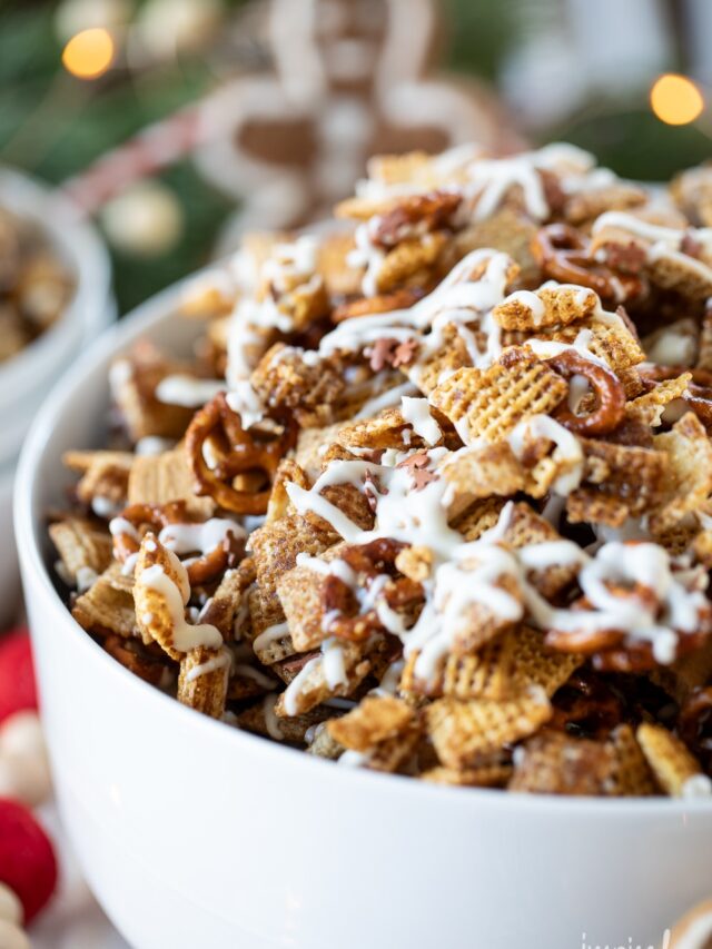 Gingerbread Festive Gingerbread Chex Mix