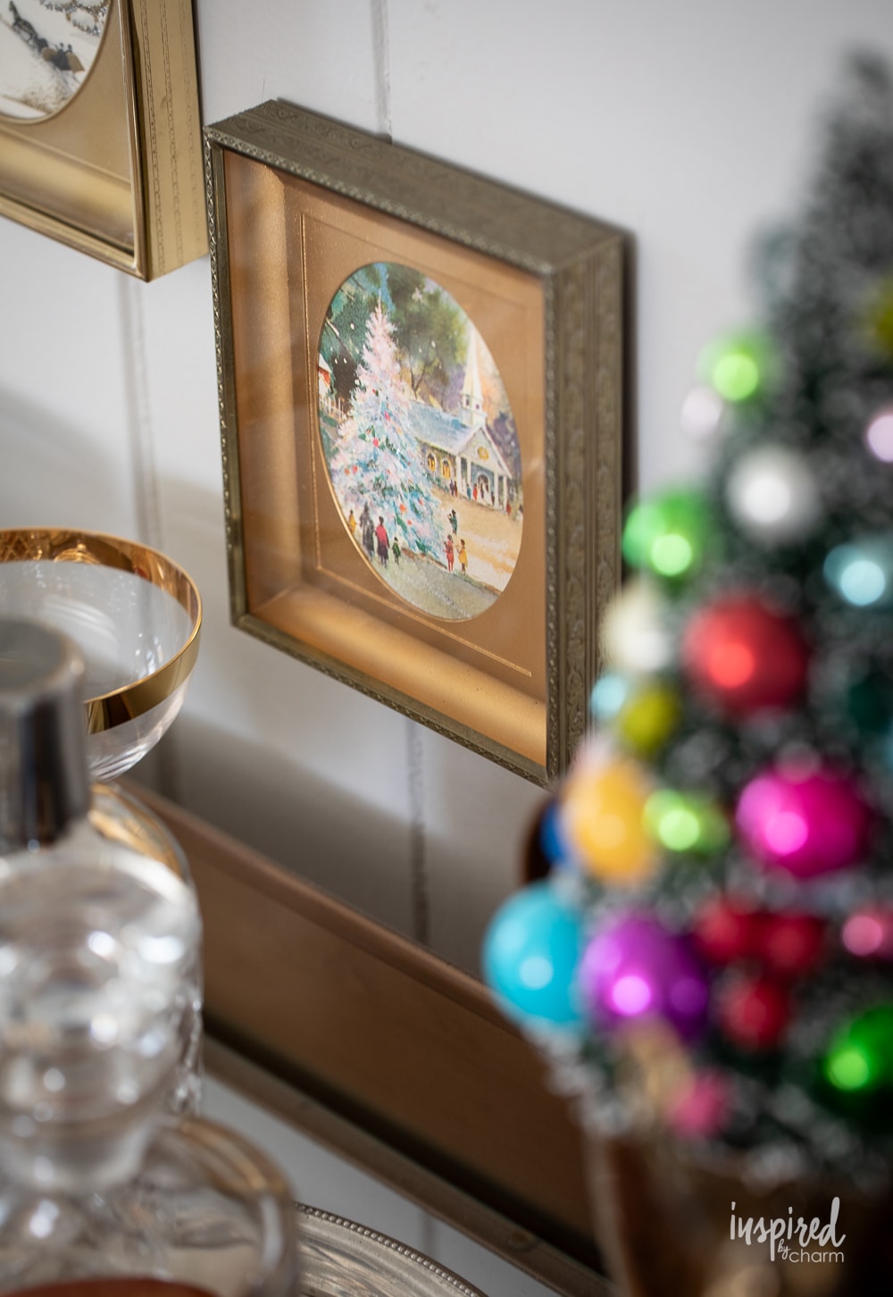festive framed vintage christmas card in gold frame.