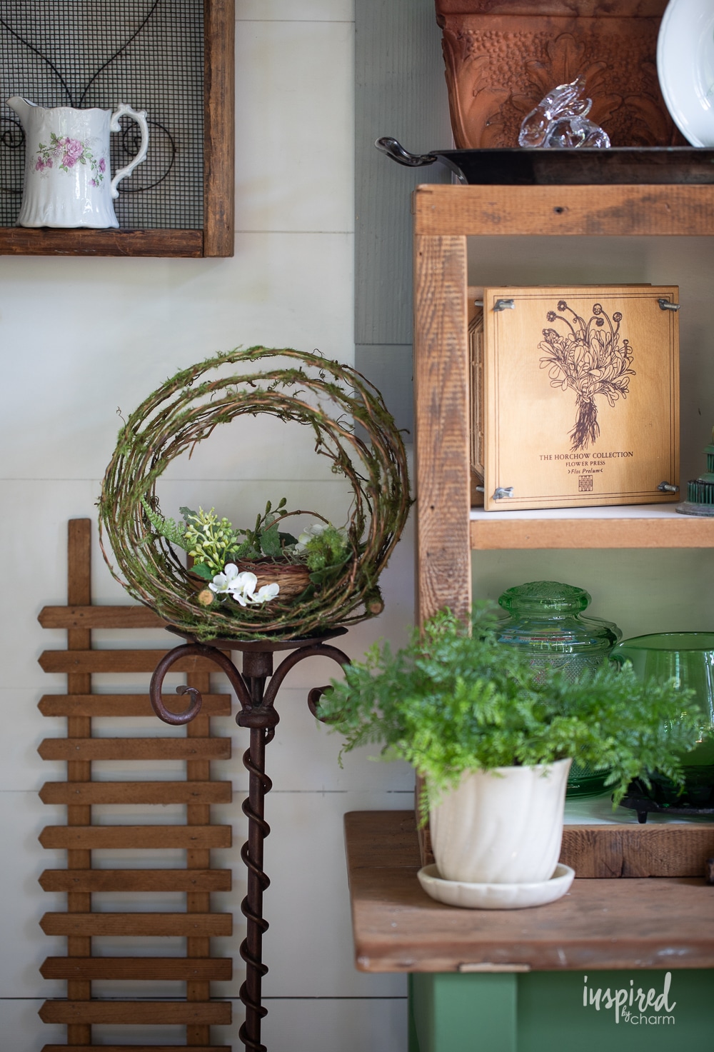 garden decor ideas in potting shed. 