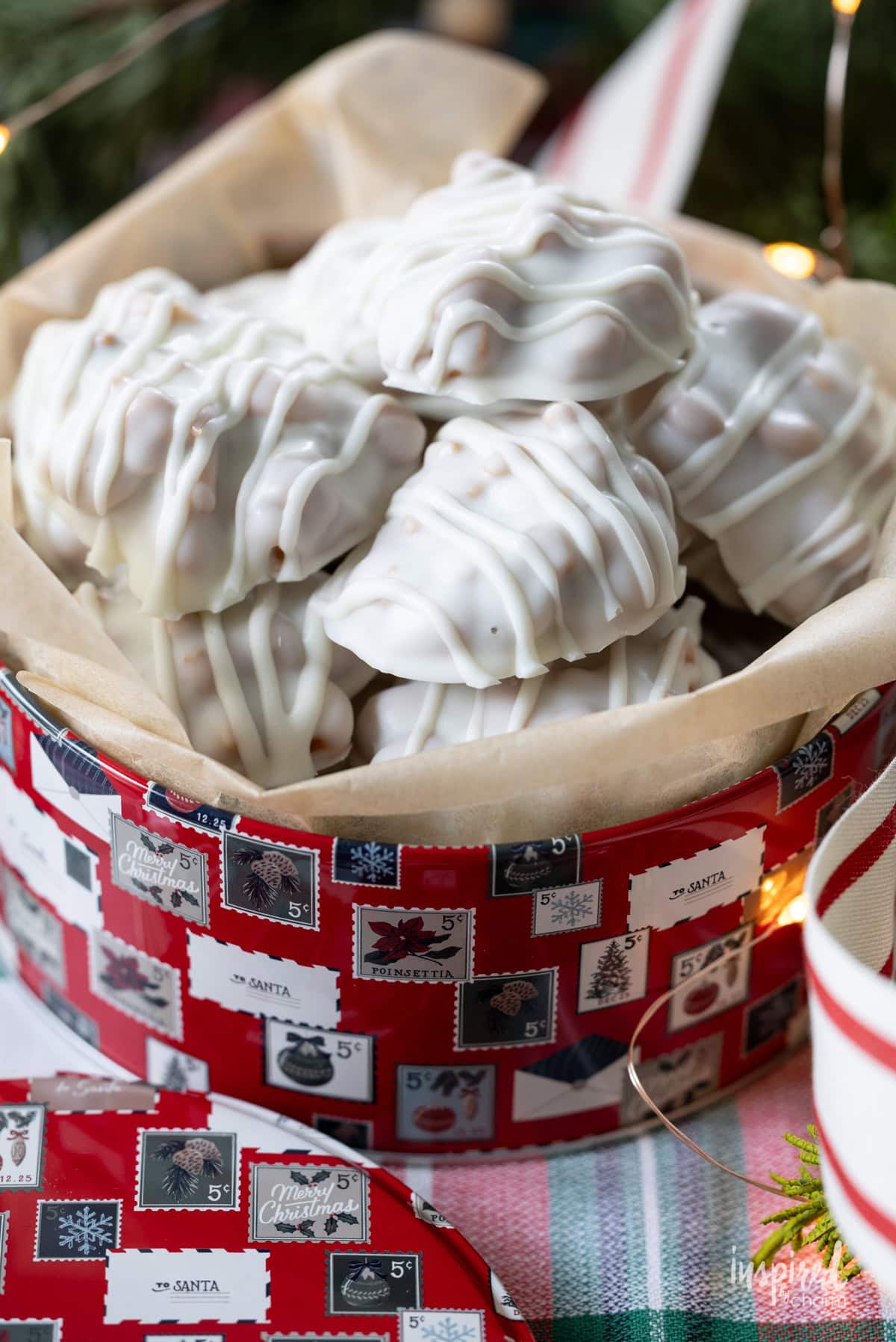 holiday tin filled with Polar Bear Paws.