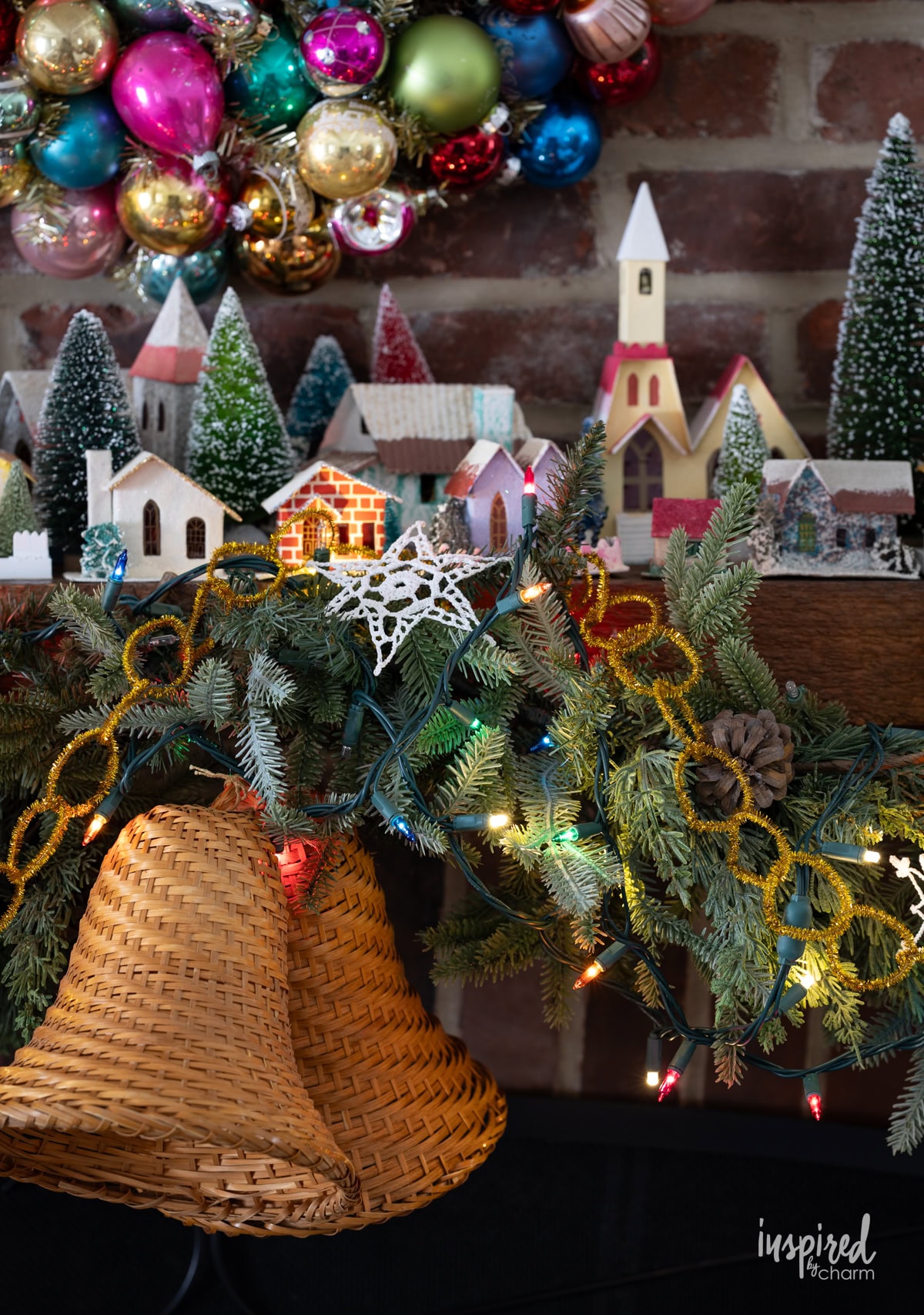gold Pipe Cleaner Loop Garland hung on a mantel garland.