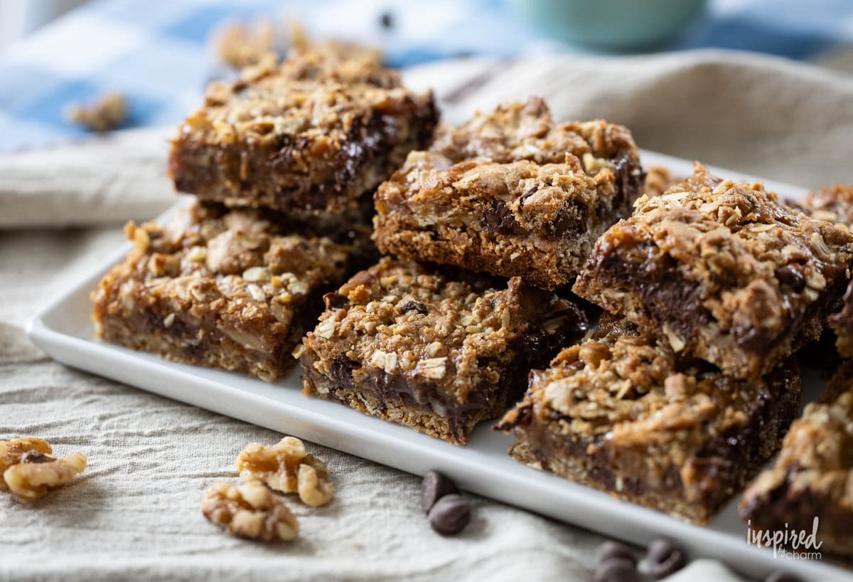 Soft and Chewy Chocolate Chip Caramel Cookie Bars Recipe