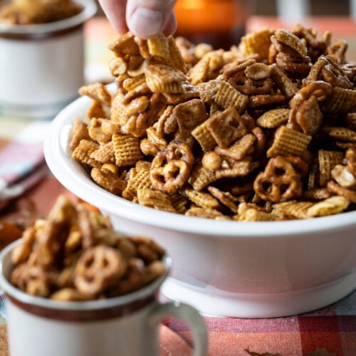 Cinnamon Toast Pretzel Snack Mix in a bowl.